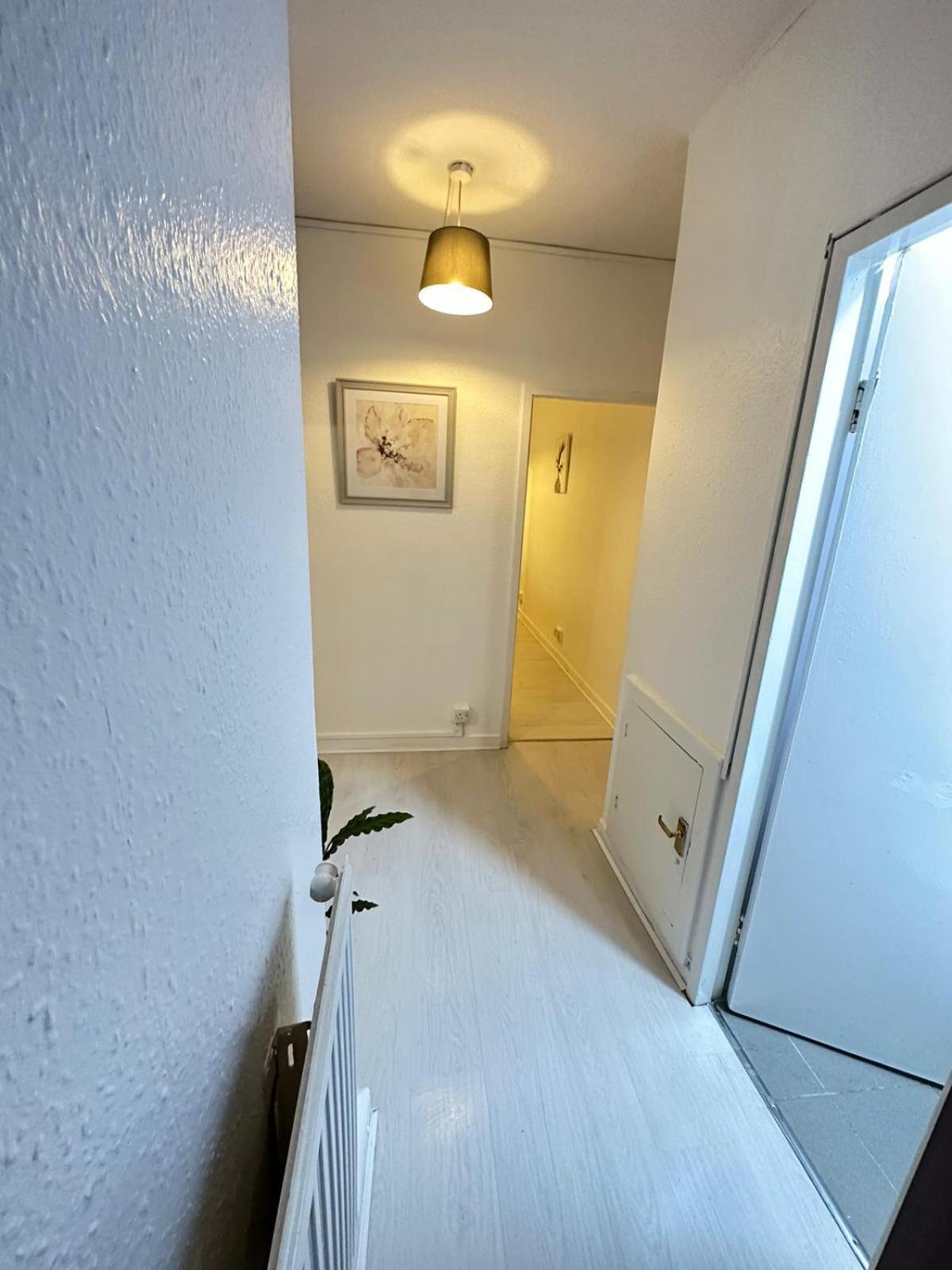 3 Bedroom King Cross Station City Centre Лондон Экстерьер фото
