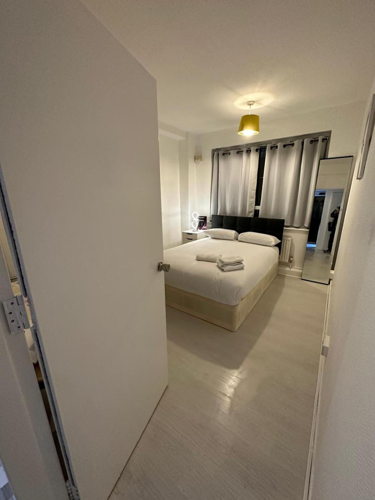 3 Bedroom King Cross Station City Centre Лондон Экстерьер фото